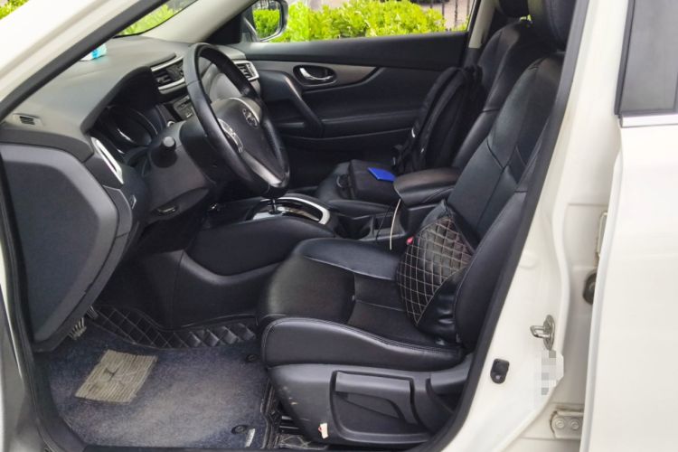 Used Nissan X-Trail 2014 2.0L CVT Comfort Edition 2WD Left Front Seat