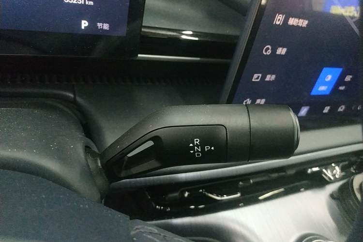 Used Geely Galaxy E5 2024 530 km Exploration+ Version Gear Lever