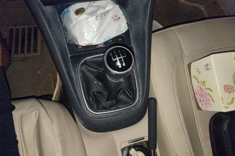 Used Volkswagen Golf 2012 1.6 Manual Comfort Edition
