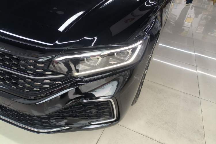 Used Volkswagen Passat 2022 330TSI Starry Luxury Edition
