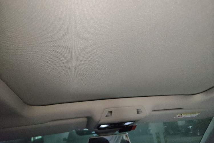 Used Volkswagen Teramont 2024 380TSI All-Wheel Drive Longyao Edition Headliner