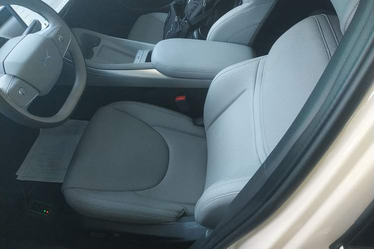 Used XPeng MONA M03 2024 620 with Ultra-Long Range