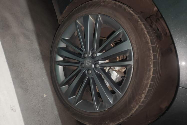 Used Leapmotor C16 2024 Range-Extended 200 Luxury Edition Right Front Wheel Hub