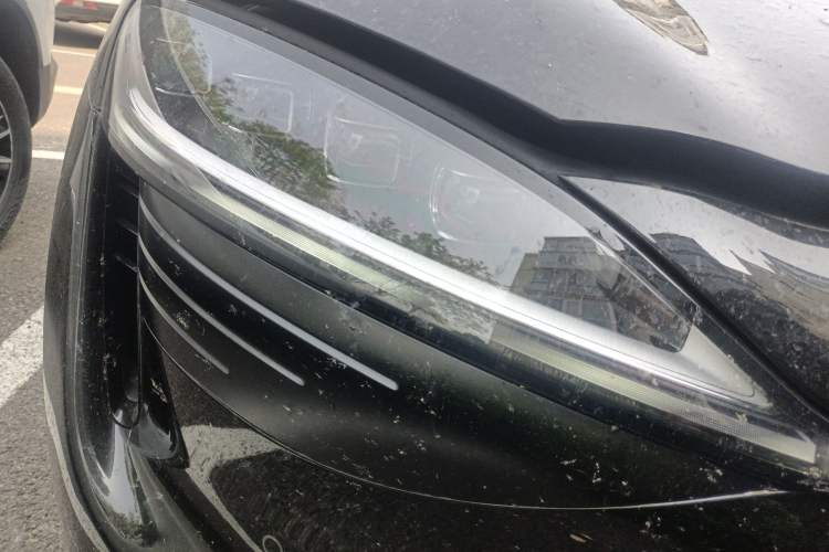 Used Hima Luxeed R7 2024 All-Electric 802 km Max Right Front Headlight