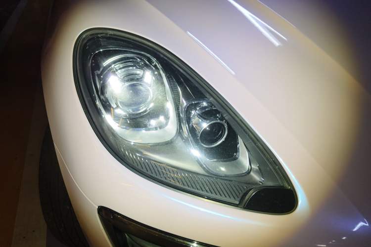 Used Porsche Macan 2014 Macan 2.0T
