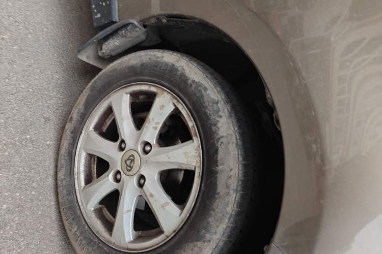 Used CHANGAN KAICHENG Ounuo S 2015 1.5L CNG Model Exterior 1