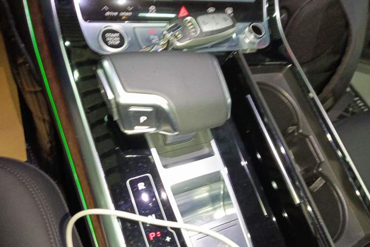 Used Audi Q7 2021 45 TFSI quattro S line Sport model