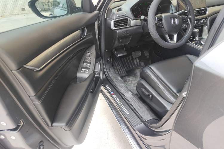 Used Honda Accord 2018 260TURBO Elite Edition China VI
