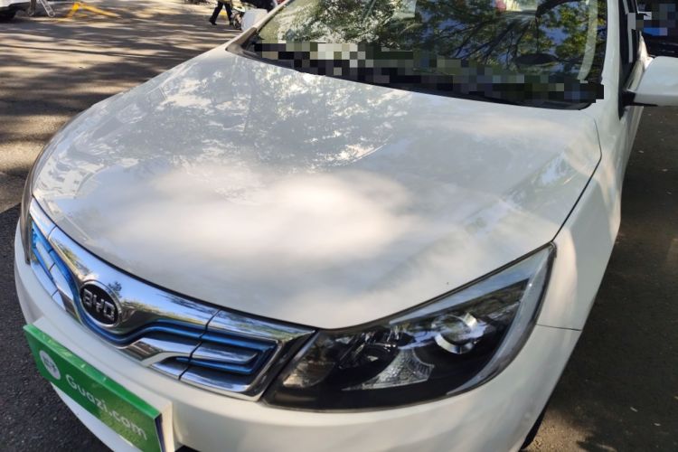 Used BYD e5 2016 300 Luxury Edition