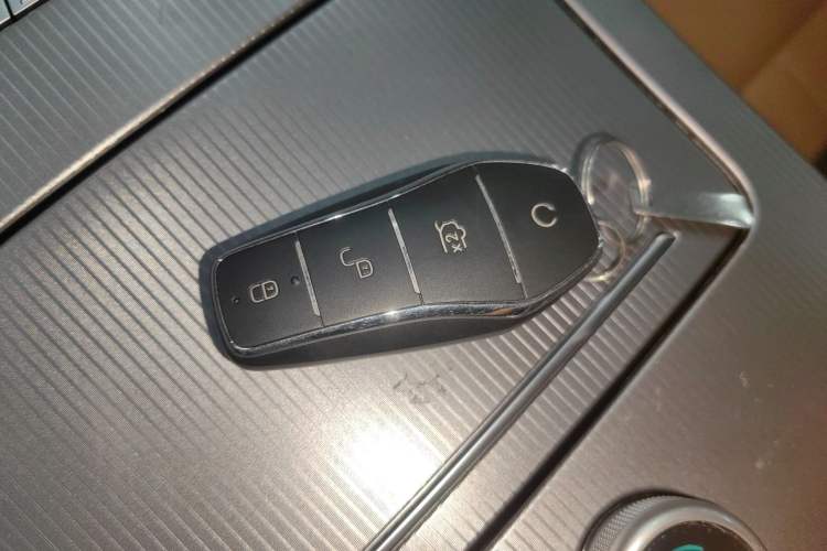 Used BYD Han L 2025 EV Four-Wheel Drive LiDAR Flagship Model