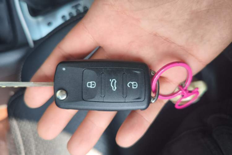 Used Volkswagen Sharan 2014 2.0 TSI Standard Model Vehicle Key