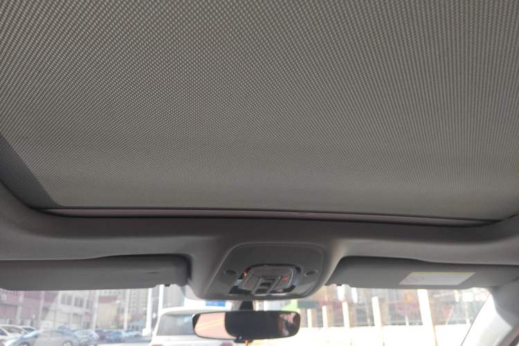 Used Audi A4L 2019 40 TFSI Fashion Edition China VI Emission Standard Headliner