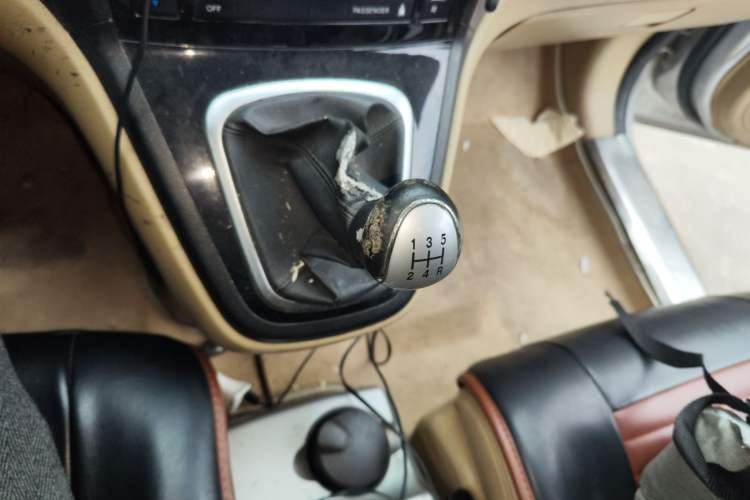 Used Haval H6 2011 2.0L Manual Two-Wheel Drive Elite Version