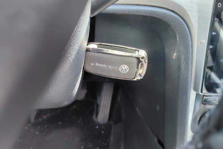 Used Volkswagen Passat 2014 1.8TSI DSG Prestige Edition
