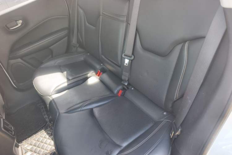 Used Jeep Compass 2017 200T Automatic Family Edition