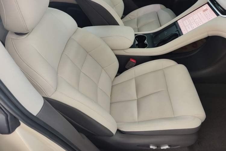 Used IM LS6 2023 Max Standard Edition
