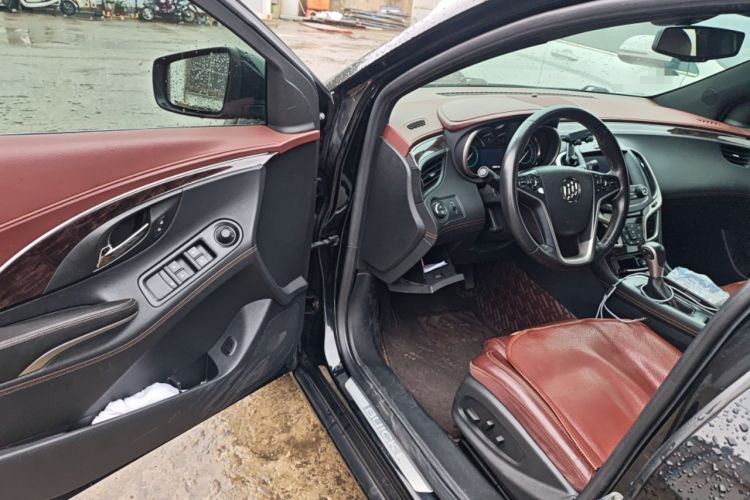 Used Buick LaCrosse 2013 2.4L SIDI Leading Comfort Version
