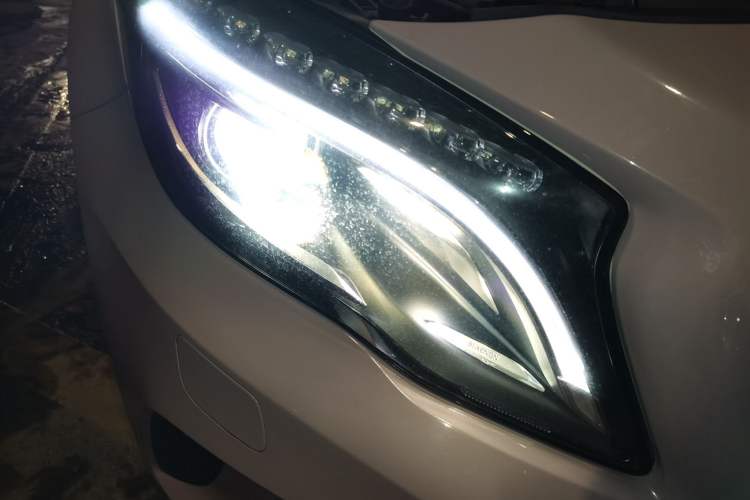 Used Mercedes-Benz GLA 2016 GLA 200 Fashion Model
