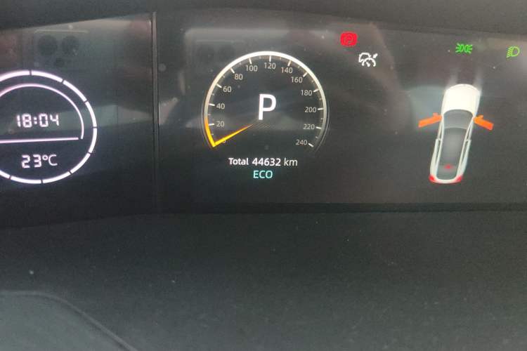 Used Changan UNI-V 2022 1.5T Prestige Version
