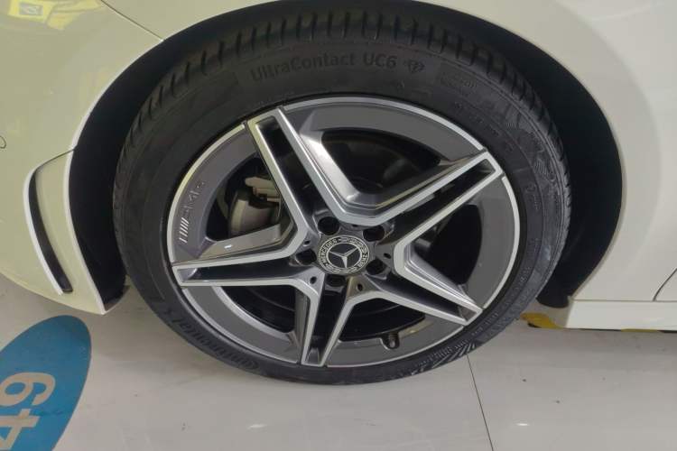 Used Mercedes-Benz CLA 2021 CLA 200 Left Front Wheel Hub