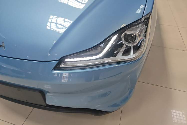 Used NETA V 2022 Long-Range Industry Custom Edition Left Front Headlight