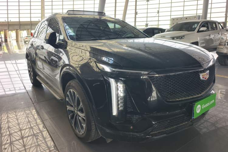 Used Cadillac XT5 2026 Model 2.0T Luxury Edition Front Right 45 Deg