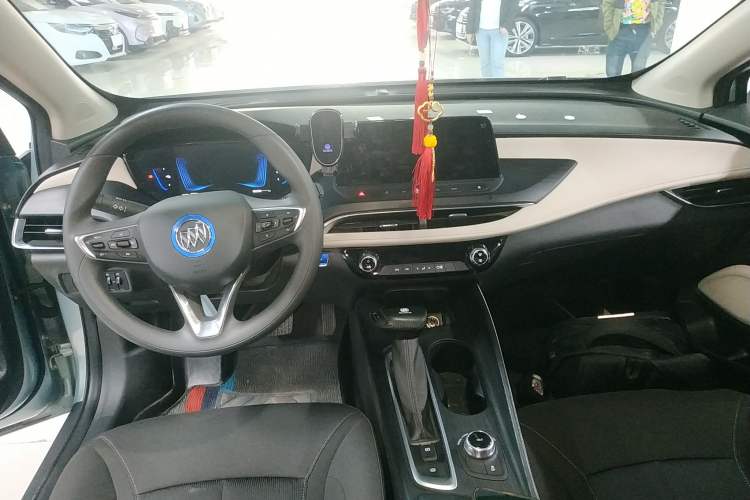 Used Buick Velite 6 2022 Plug-in Hybrid Connected Fashion Model
