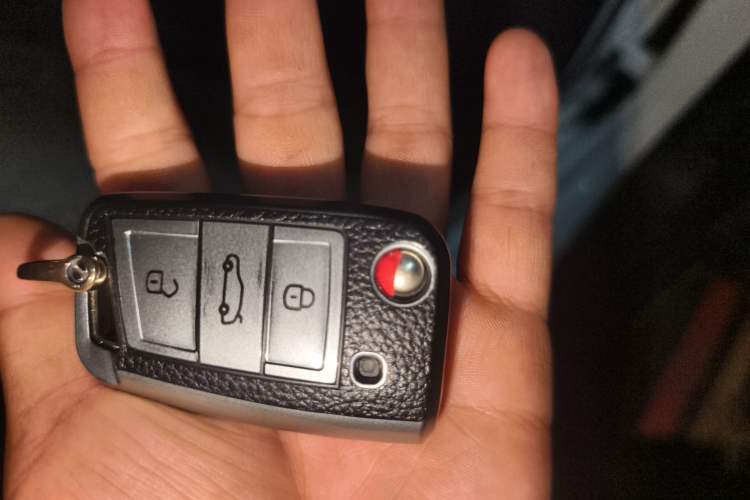 Used Volkswagen Sagitar 2021 280TSI DSG Comfort Connect Edition Vehicle Key