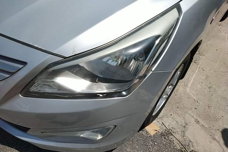 Used Hyundai Verna Ray 2014 1.4L Automatic GLX