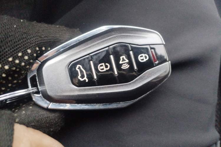 Used JETOUR X70 PLUS 2021 Revised Version 1.5T Manual 5-Seater Vehicle Key