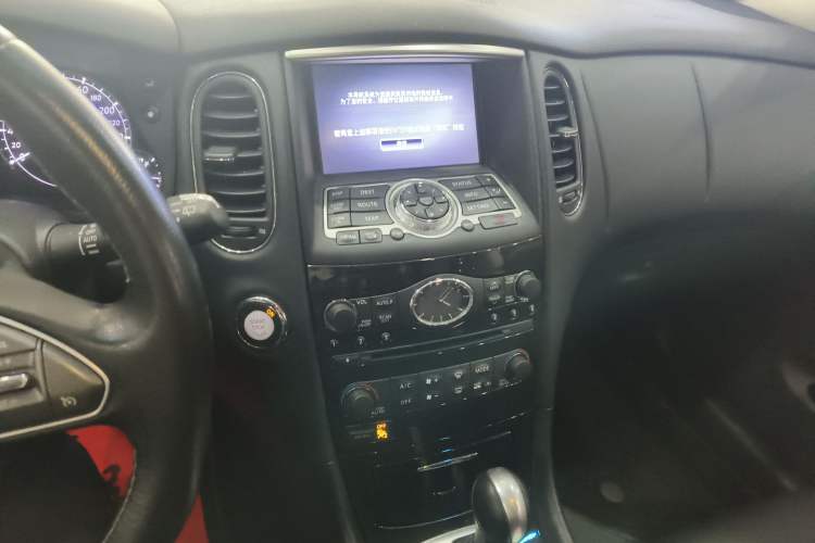 Used Infiniti QX50 2015 2.5L Enjoyment Edition