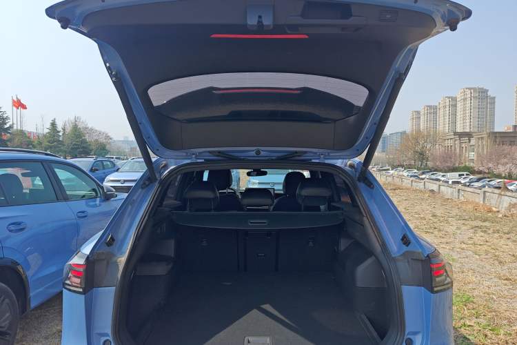 Used Volkswagen Tiguan L 2024 PRO 380TSI Four-Wheel Drive R-Line Prestige Edition
