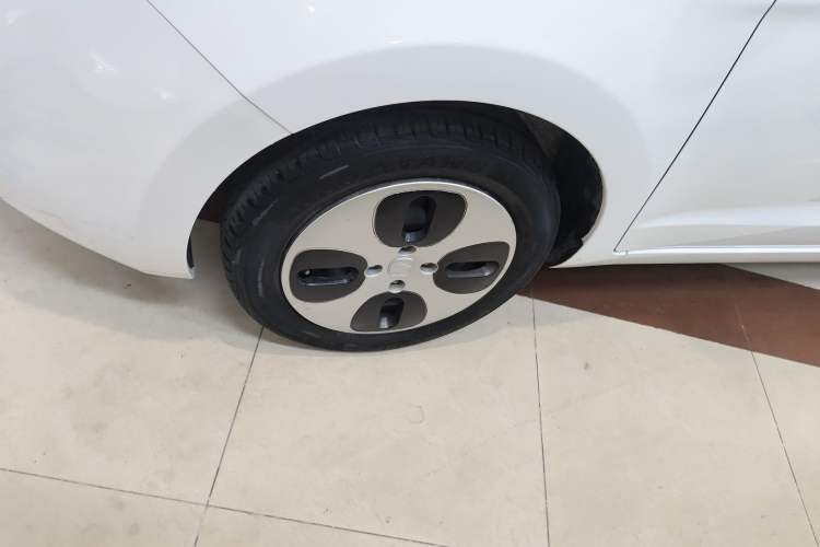 Used CHANGAN OSHAN Benni E-Star 2021 National Edition Xin Yue Version Lithium Iron Phosphate (31.86 kWh) Exterior 4