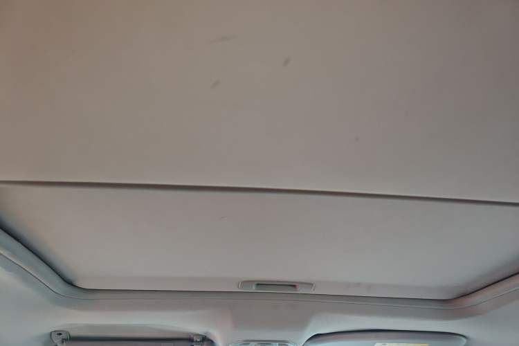 Used Citroen Elysee 2014 1.6L Manual Comfort Model Headliner