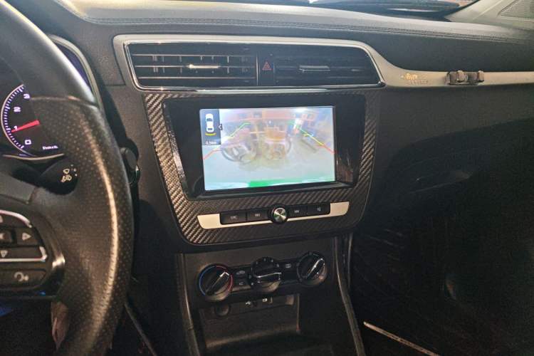 Used MG ZS 2018 1.5L Automatic Luxury Edition China V Standard