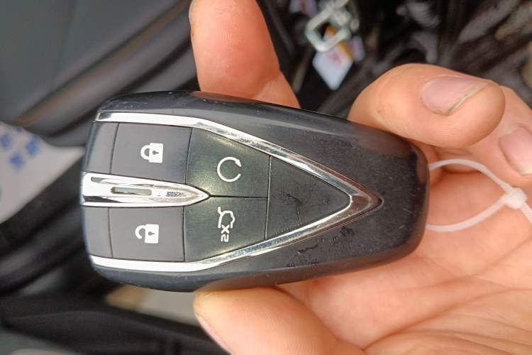 Used CHANGAN UNI-V 2022 1.5T Prestige Version Vehicle Key