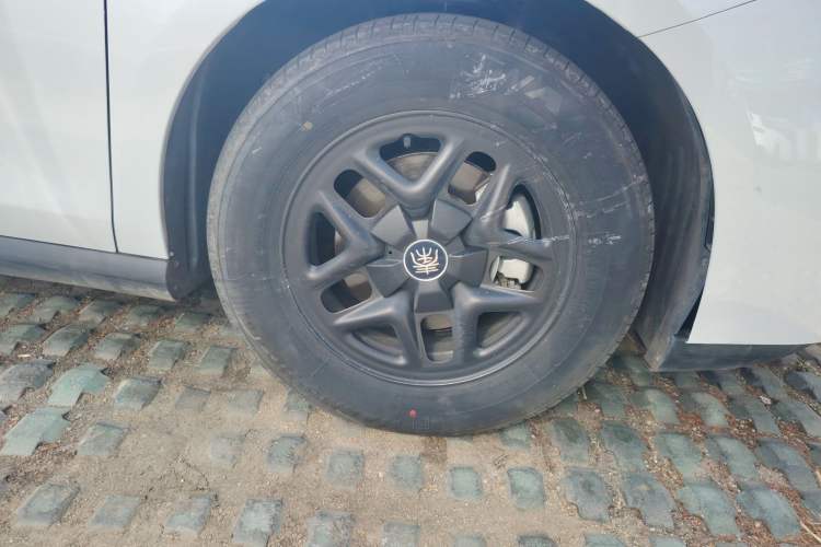 Used BYD Qin PLUS 2025 DM-i Smart Drive 55KM Leading Model
