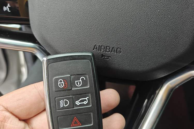 Used Land Rover Discovery Sport 2022 Revised Version 249 PS R-Dynamic S Performance Edition 5 Seats
