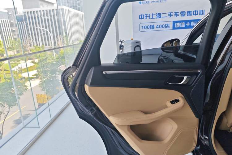 Used Porsche Macan 2017 Macan 2.0T