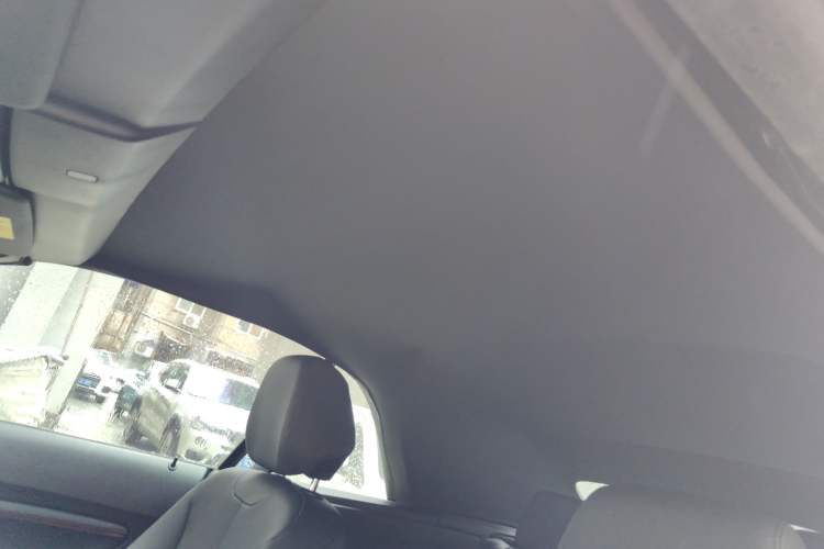 Used BMW 2 Series 2019 225i Convertible Coupe Sports Design Package Headliner