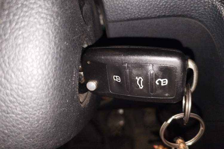 Used Volkswagen Santana 2016 1.4L Manual Fashion Edition