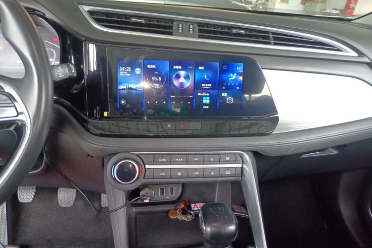 Used Dongfeng Aeolus AX7 2021 1.5T Manual ZhiXiang Edition
