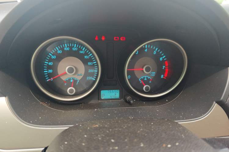 Used Buick Excelle 2013 1.5L Automatic Classic Model
