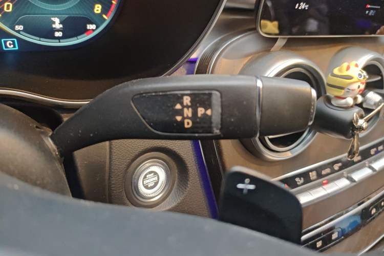 Used Mercedes-Benz GLC 2020 GLC 300 L 4MATIC Dynamic Edition
