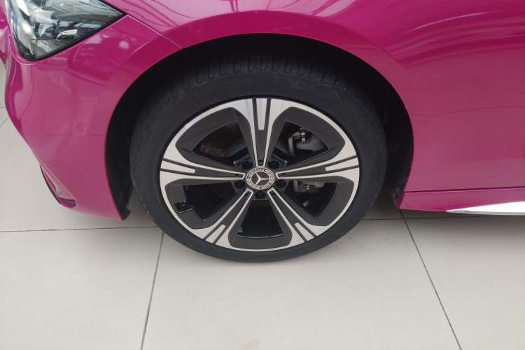 Used Mercedes-Benz C-Class 2022 C 260 L Obsidian Night Sport Edition Left Front Wheel Hub