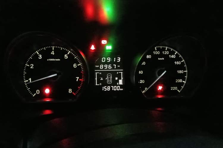 Used Zotye T600 2014 1.5T Manual Flagship Version Instrument Cluster