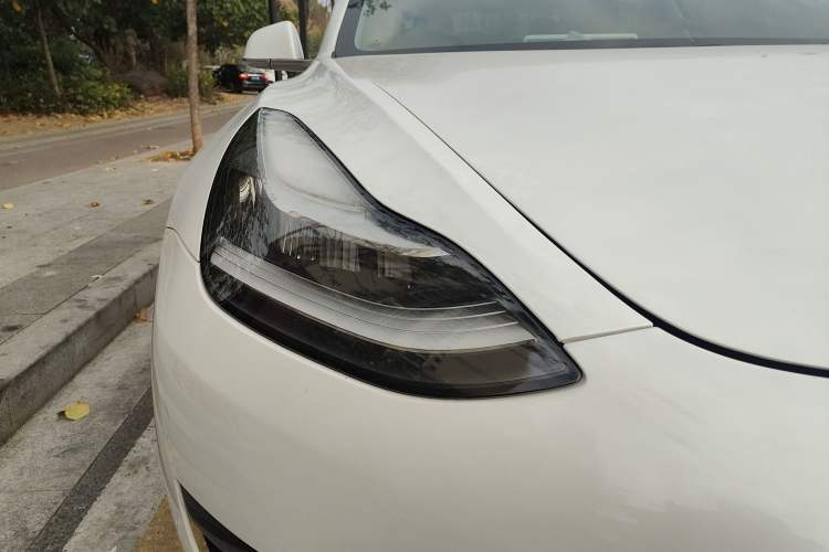 Used Tesla Model 3 2020 Standard Range Rear-Wheel Drive Upgraded Version Right Front Headlight