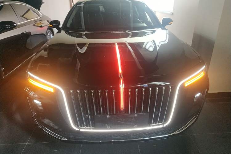 Used Hongqi H9 2022 2.0T Smart Connect Flagship Edition
