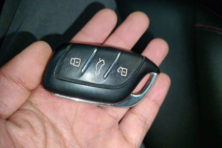 Used Roewe i5 2021 1.5L CVT Platinum Edition
