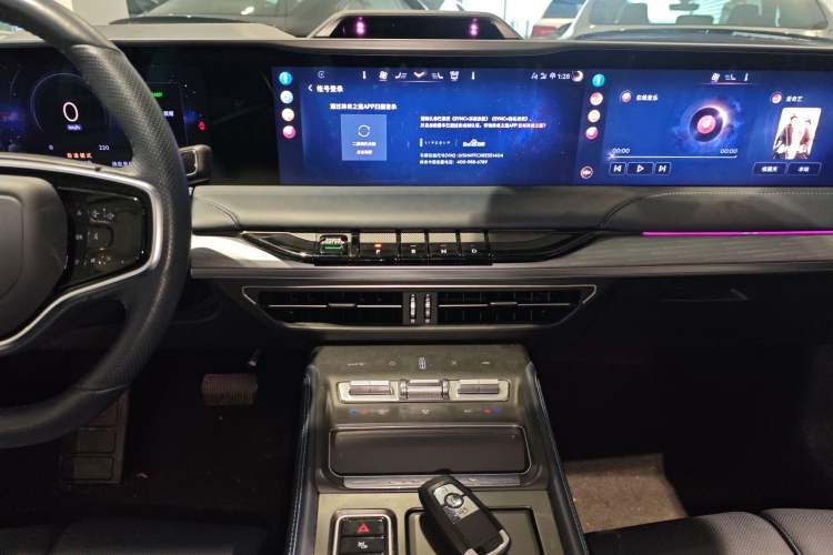 Used Lincoln Z 2024 2.0T Two-Wheel Drive Prestige Hybrid Version
